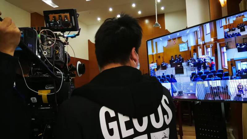 AI生成VS人工创意——梅里斯达斡尔族区广告片拍摄公司的技术浪漫主义实践